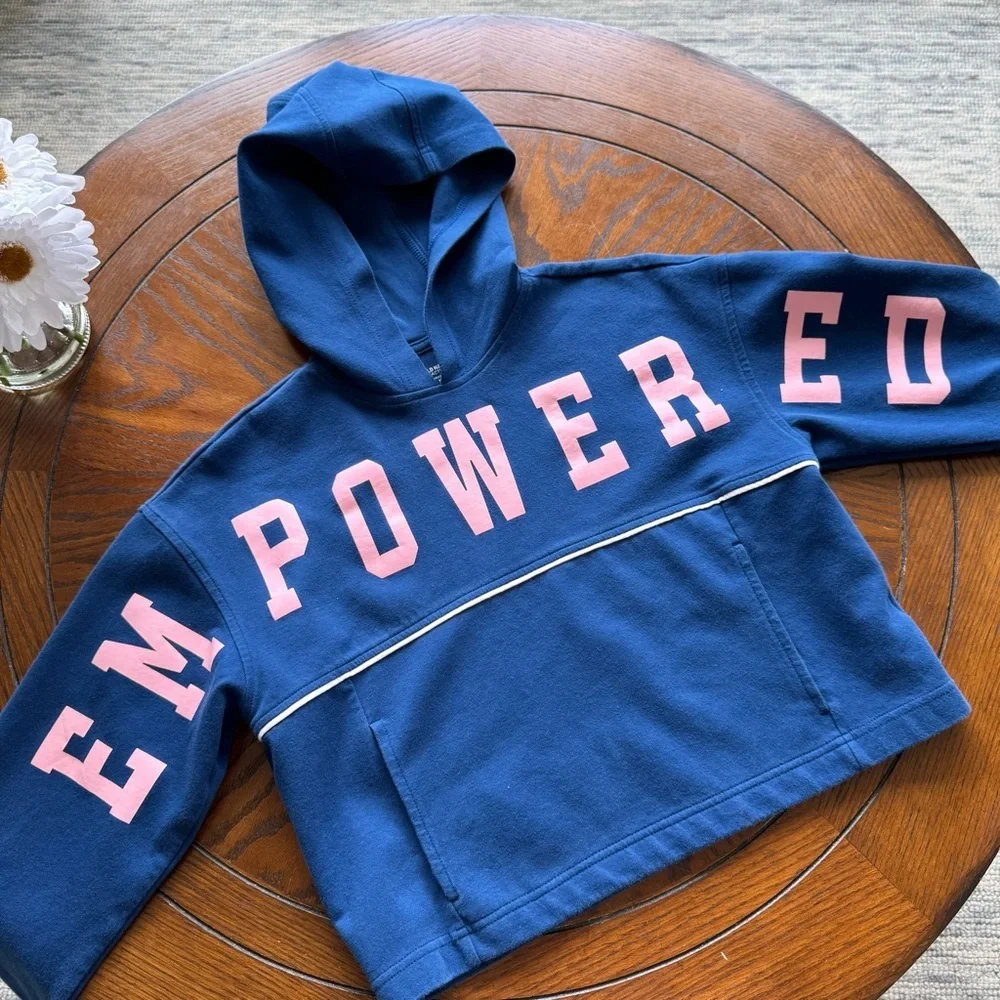 Old Navy Dynamic Fleece Cropped Graphic Hoodie for Girls